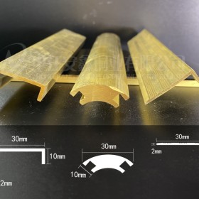 供應(yīng)各種規(guī)格U型銅條  背景墻包邊條 收邊條 黃銅裝飾壓邊條 30*20*10*2 裝飾銅線 生產(chǎn)廠家