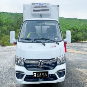 貝瑞汽車  東風(fēng)途逸T5-3.7米冷藏車