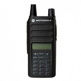 摩托羅拉(MOTOROLA) XIR C2660 數(shù)字對講機(jī) 數(shù)模兼容便攜式全鍵盤可手動調(diào)頻四川手臺