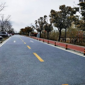 伊寧市 公路透水路面 透水車行道 透水砼膠粘劑 新報(bào)價(jià)