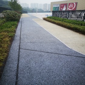 個(gè)舊市 彩色透水道路 室外透水混凝土 透水砼罩面漆 售價(jià)