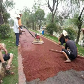 成都透水地坪 地面透水地坪 專業(yè)透水地坪生產(chǎn)銷售施工一體