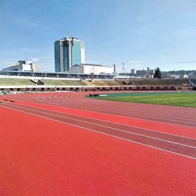 幼兒園塑膠地面 專業(yè)生產(chǎn)塑膠跑道廠家勝飛康體 epdm塑膠跑道 學(xué)校運(yùn)動場塑膠跑道 自產(chǎn)自銷