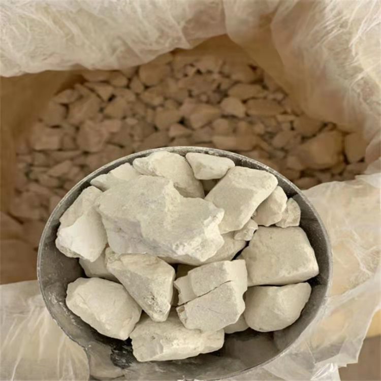 四川專業(yè)石灰石生產(chǎn) 生石灰 石灰塊抑菌消毒 工業(yè)氧化鈣